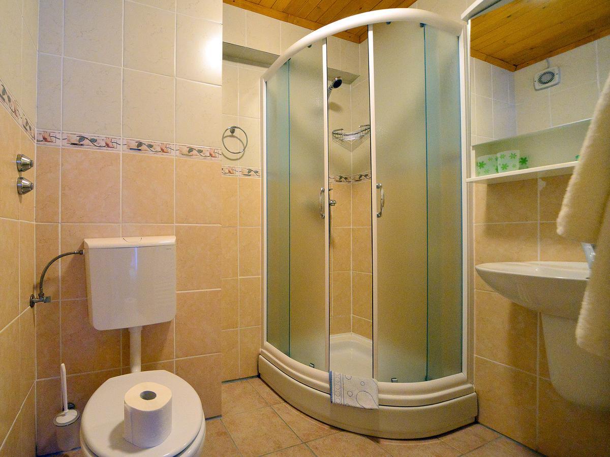 Kod Korita Rooms Crni Lug Εξωτερικό φωτογραφία